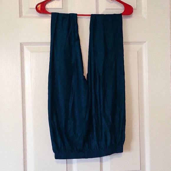 Gorgeous floor length a-line anarkali gown in peacock blue color. Bust size 42 - Picture 10 of 10